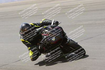 media/Apr-10-2022-SoCal Trackdays (Sun) [[f104b12566]]/Bowl (11am)/